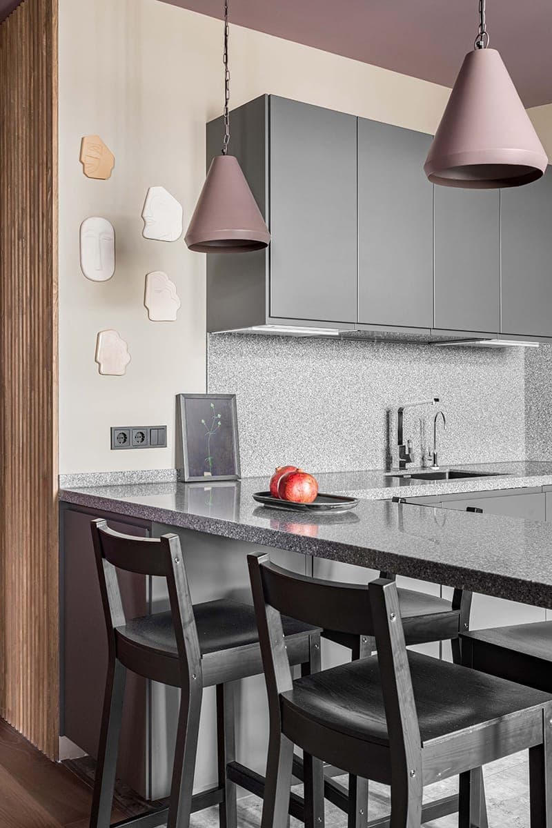 Продуманный интерьер с ярким характером для мамы с дочкой – проект Дарьи Калюжа