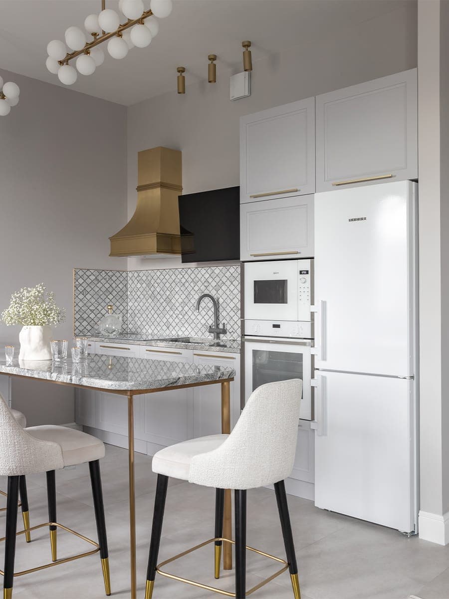 Утонченный интерьер компактной квартиры с трансформируемой мебелью – проект Ирины Ващенко