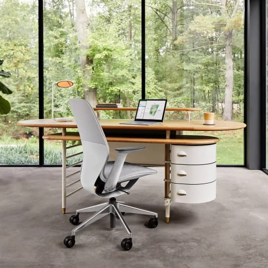 Американцы Steelcase выпустили серию мебели по эскизам Фрэнка Ллойда Райта