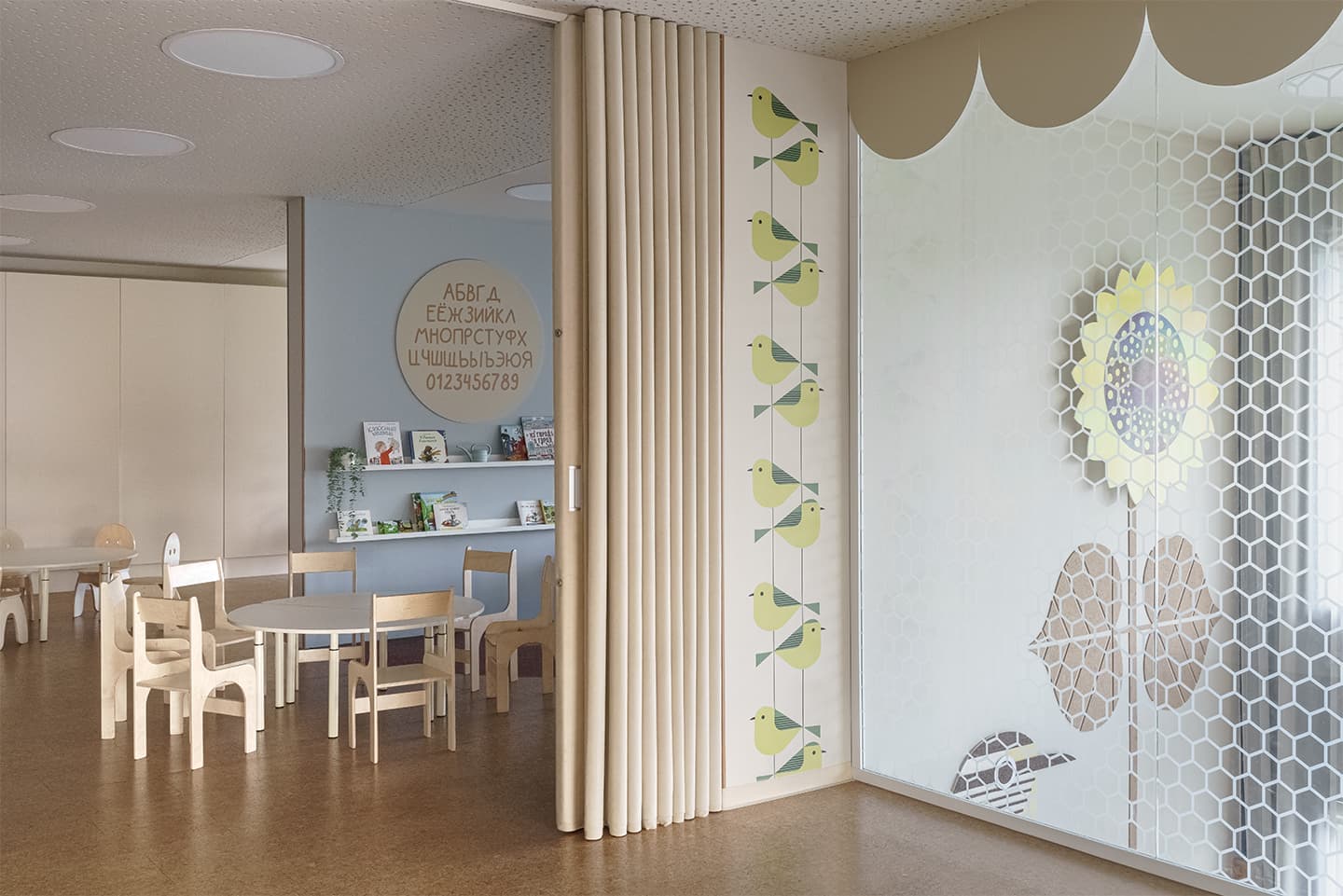 Экологичный интерьер детского клуба в Екатеринбурге — проект дизайн-бюро Zavod11