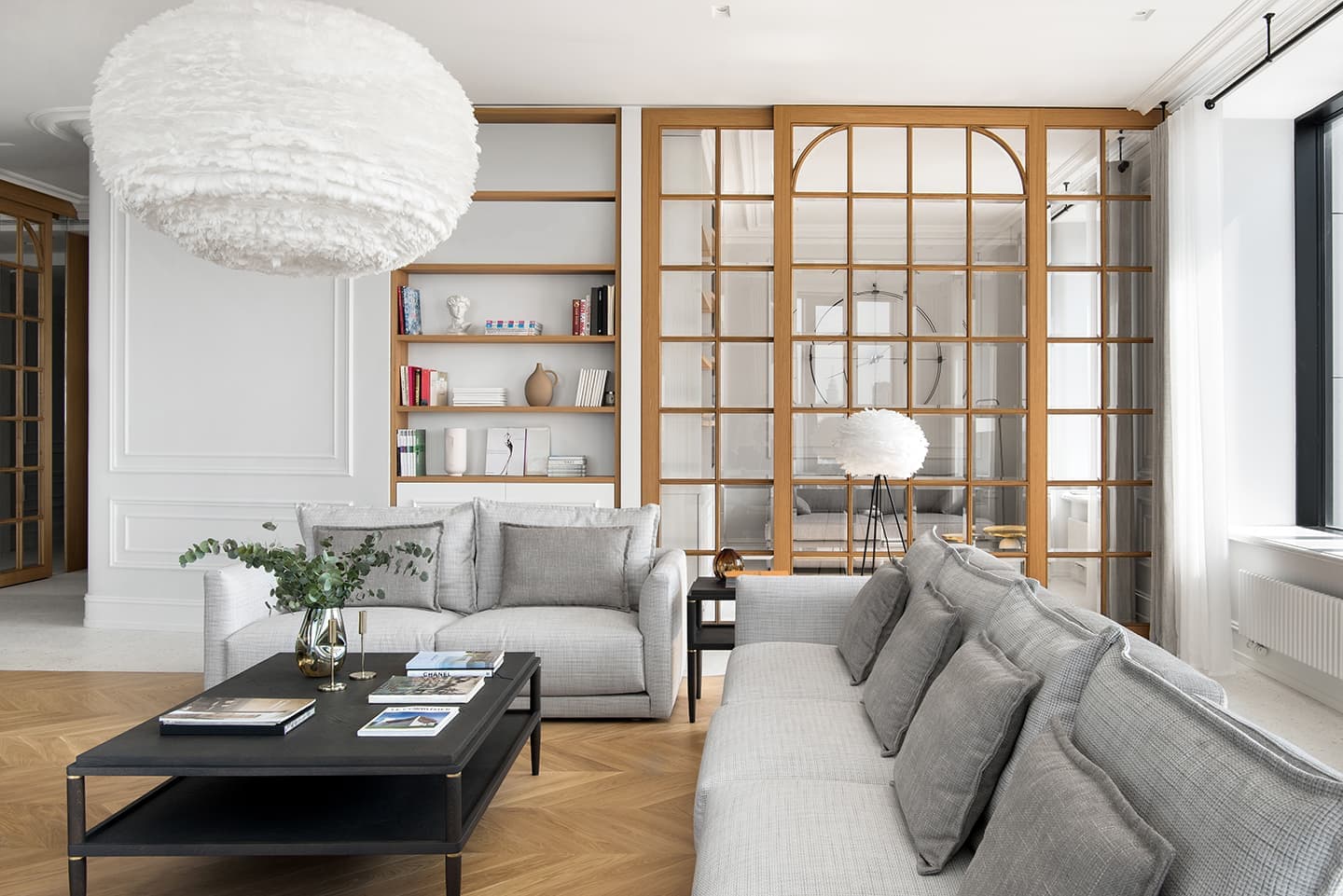 Воздушный интерьер с французским настроением для сдвоенной квартиры в Москве — проект бюро KS Architects