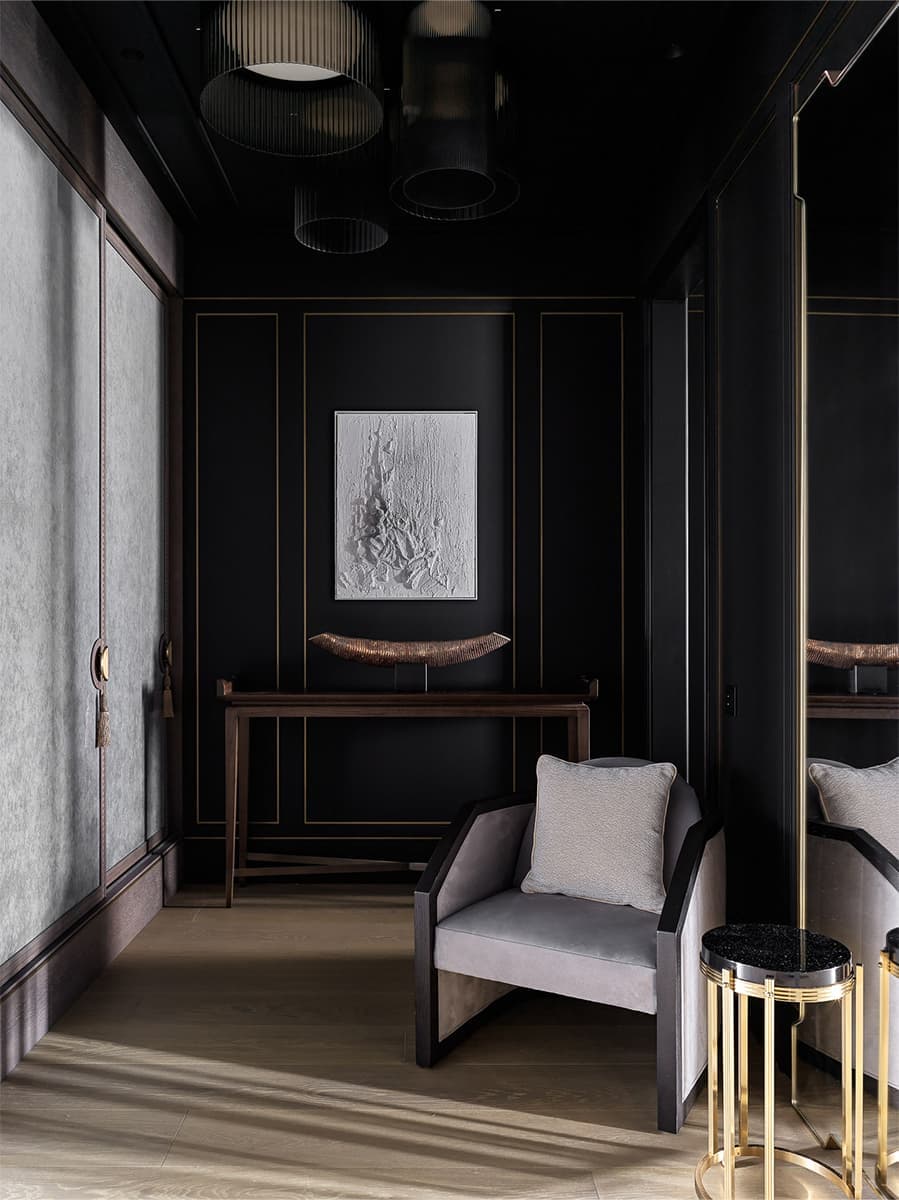 Монохромный интерьер с брутальными фактурами и нестандартными решениями — проект дизайн-бюро BELLARDO