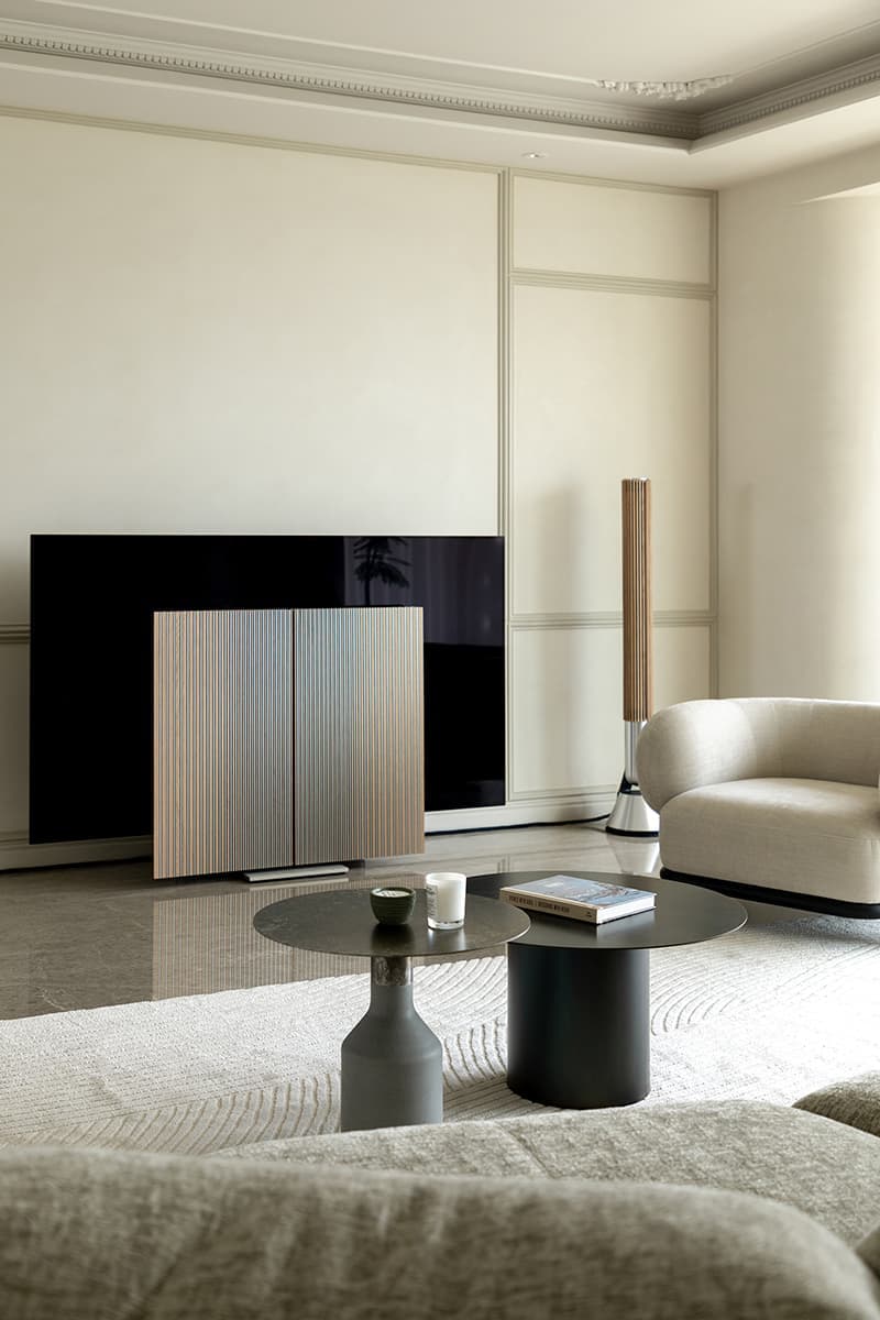 Баланс роскоши и простоты в интерьере китайских апартаментов — проект студии The Deduction