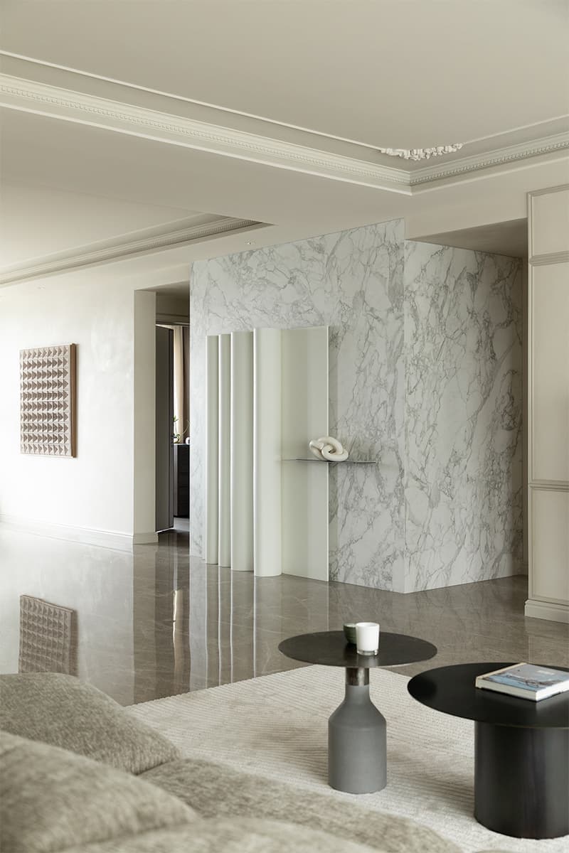 Баланс роскоши и простоты в интерьере китайских апартаментов — проект студии The Deduction