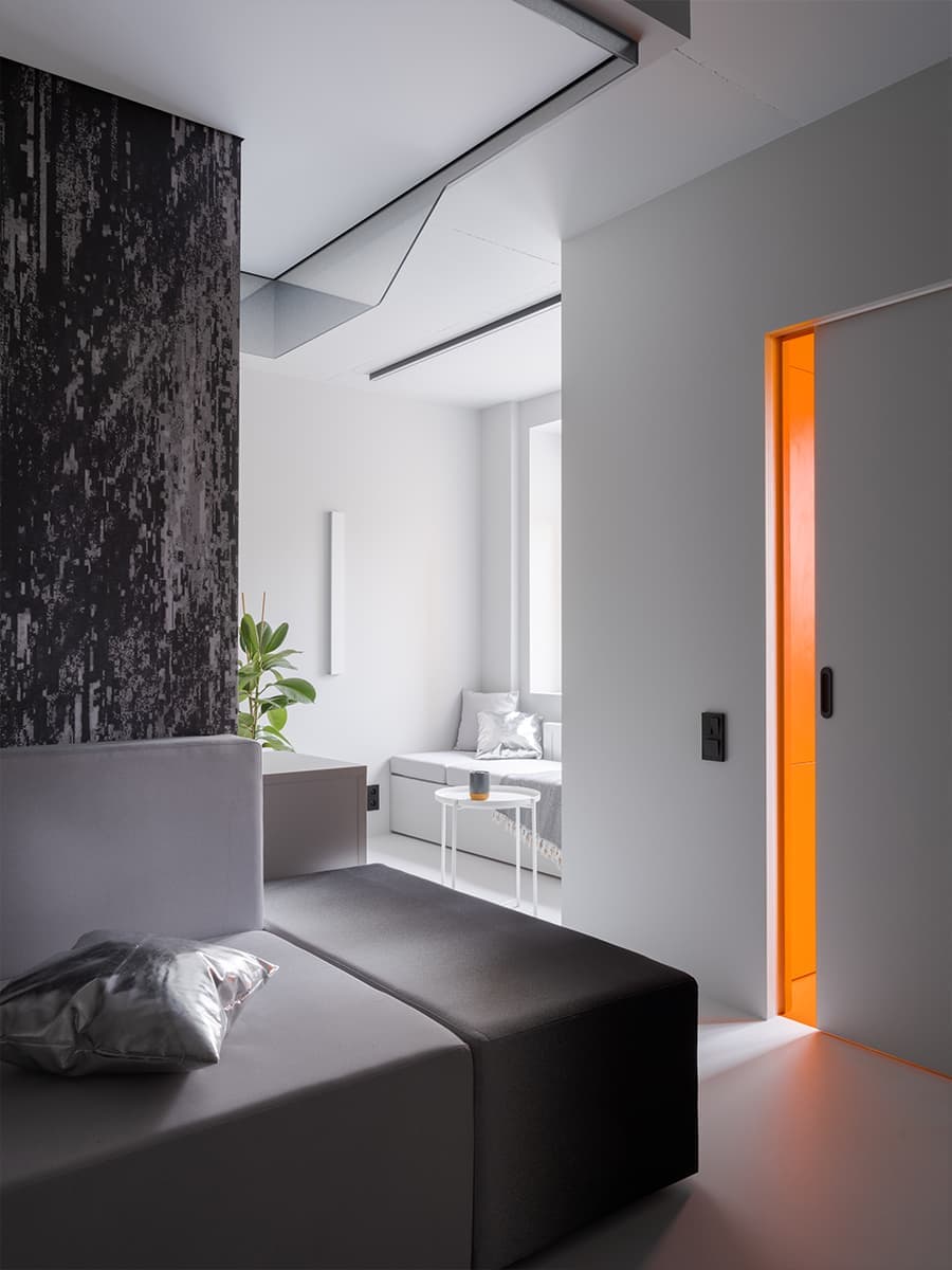 Футуристичный интерьер с глитч-эффектом, яркими спальнями и элементами авангарда— проект UR Bureau