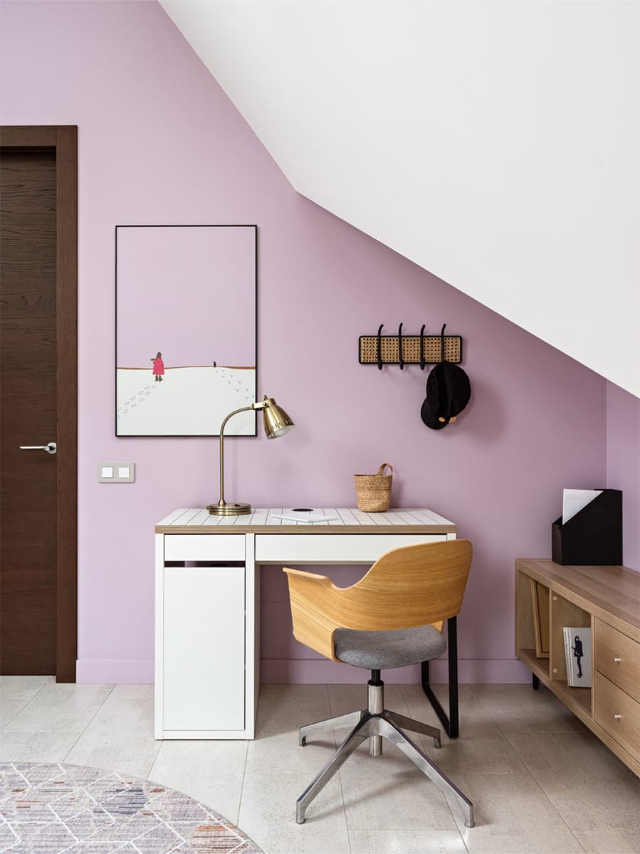 Уютный интерьер двухуровневой квартиры с четырьмя спальнями — проект Ирины Халезовой