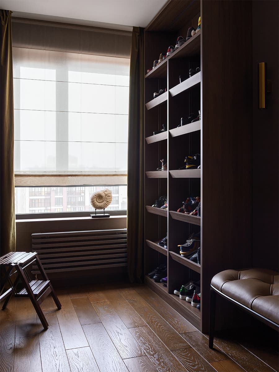 Гармоничный интерьер просторной квартиры в теплой цветовой гамме — проект Ольги Писарьковой