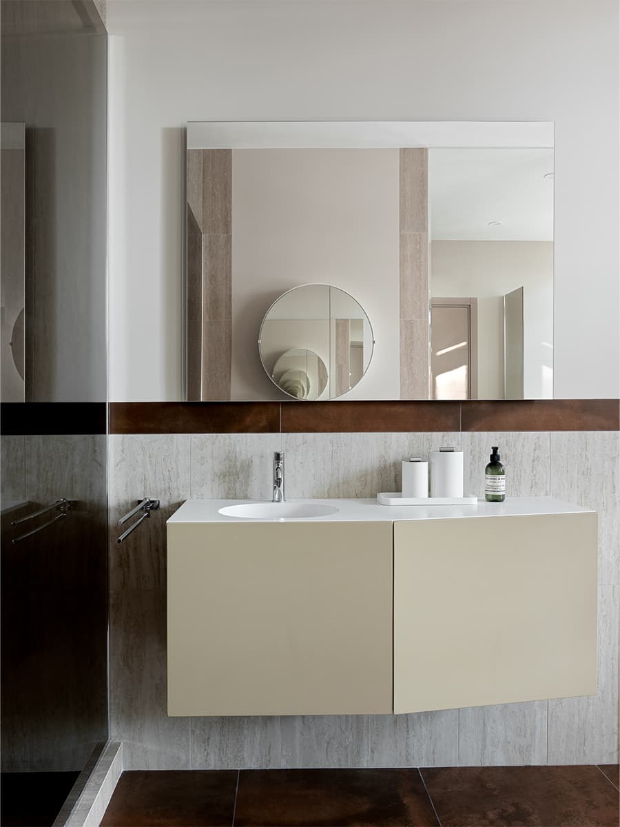 Элегантный интерьер просторной квартиры для мамы с дочкой — проект Екатерины Федоровской