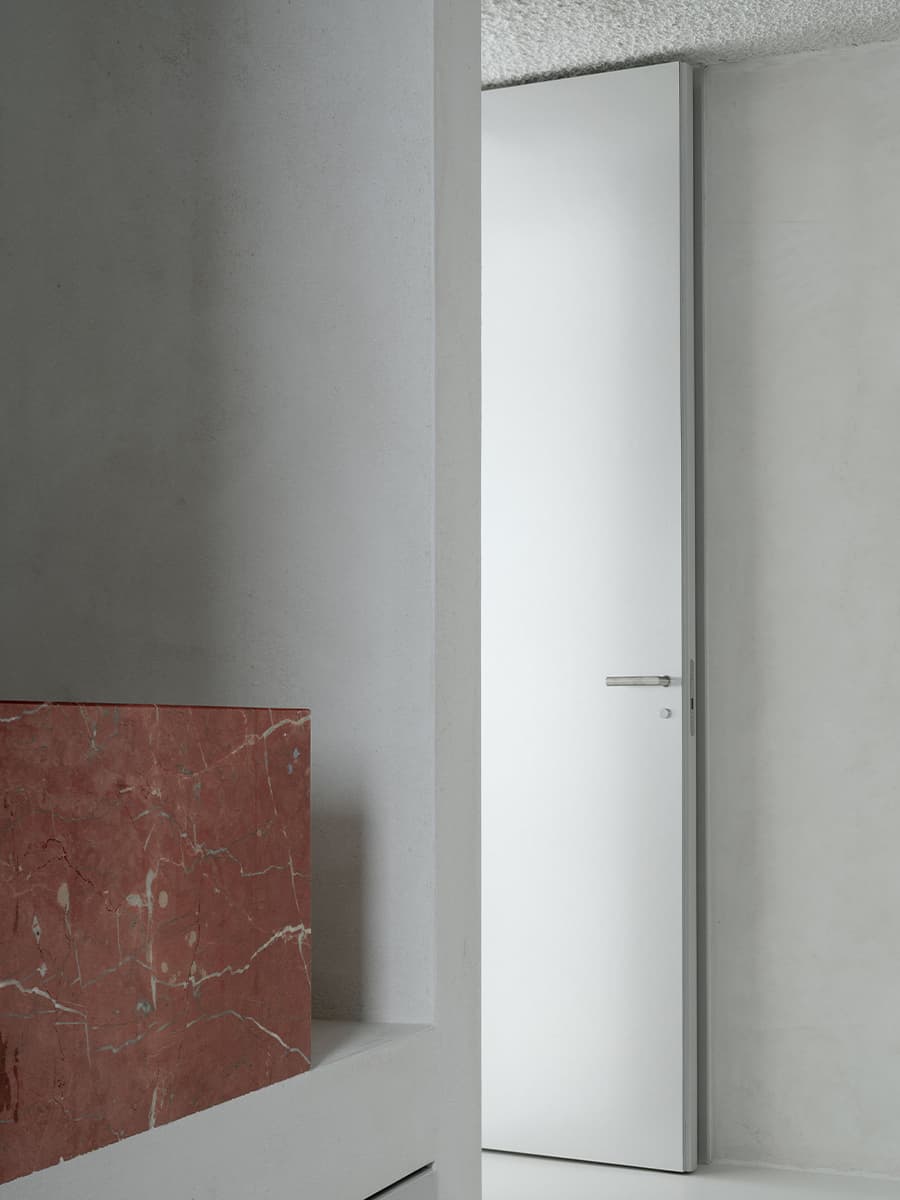 Универсальная отделка небольшой квартиры в Мадриде — проект архитектурного бюро HANGHAR